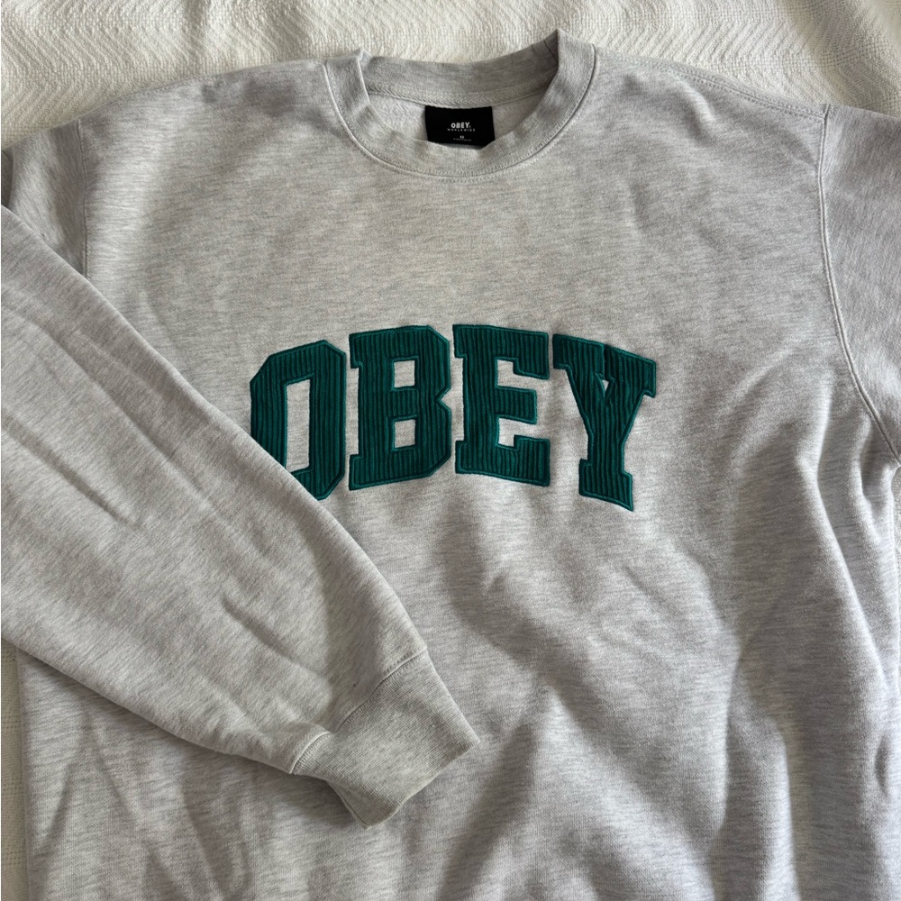 Obey Grey Crewneck Sweatshirt with Teal Lettering Size M